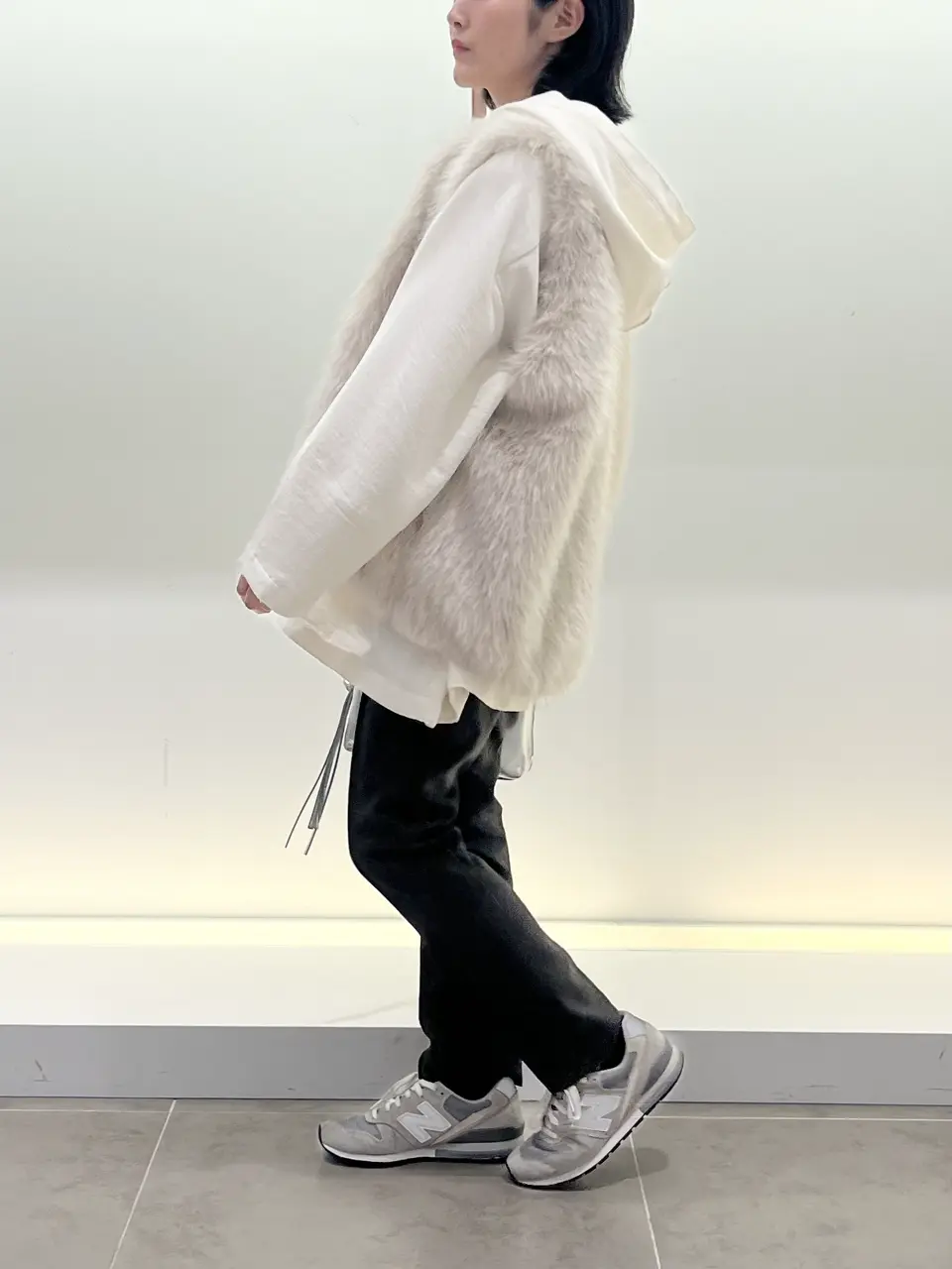 BEIGE， 伊藤 コーディネート画像