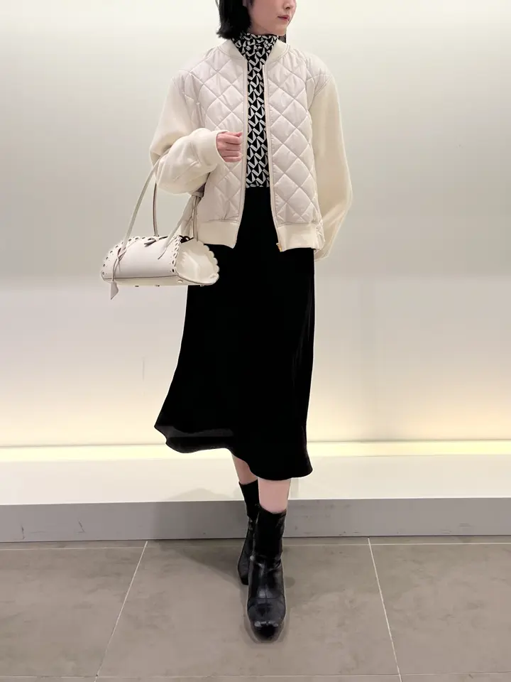 BEIGE， 伊藤 コーディネート画像