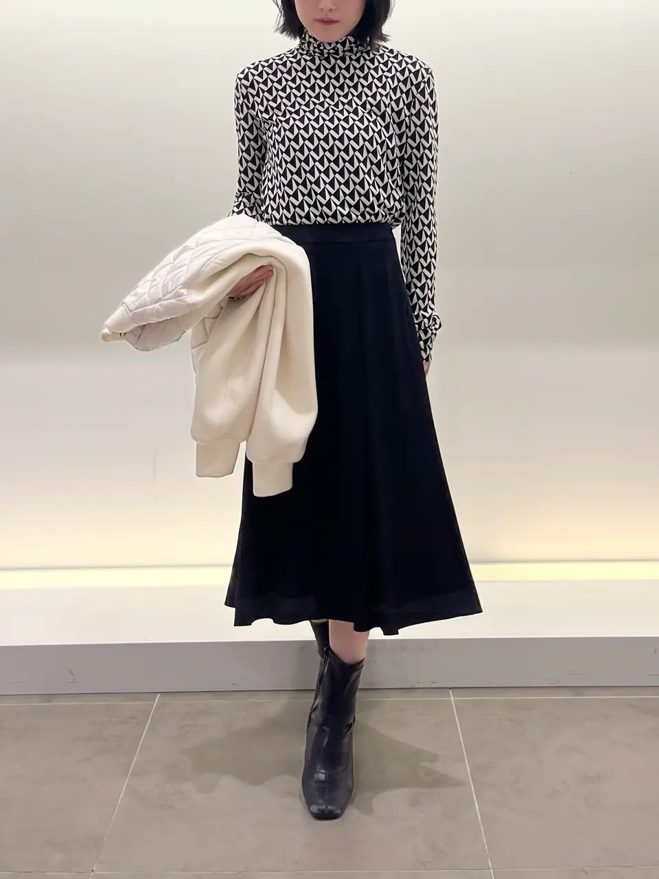 BEIGE， 伊藤 コーディネート画像