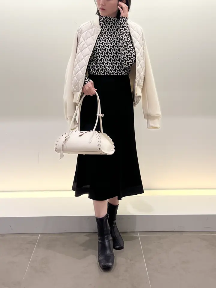 BEIGE， 伊藤 コーディネート画像