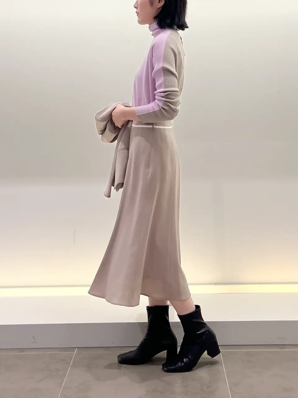 BEIGE， 伊藤 コーディネート画像