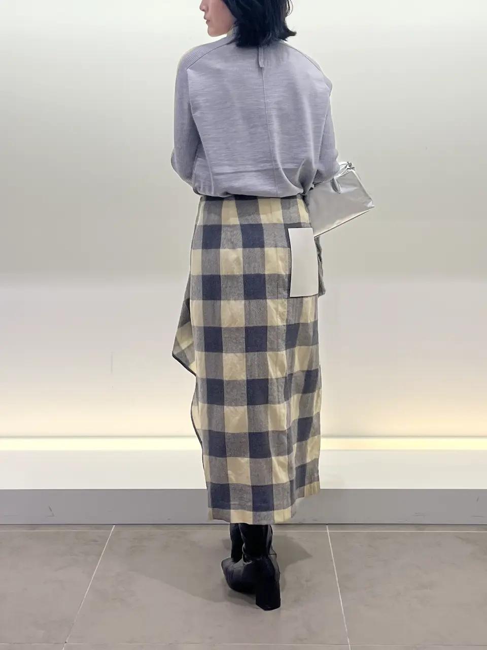 BEIGE， 伊藤 コーディネート画像