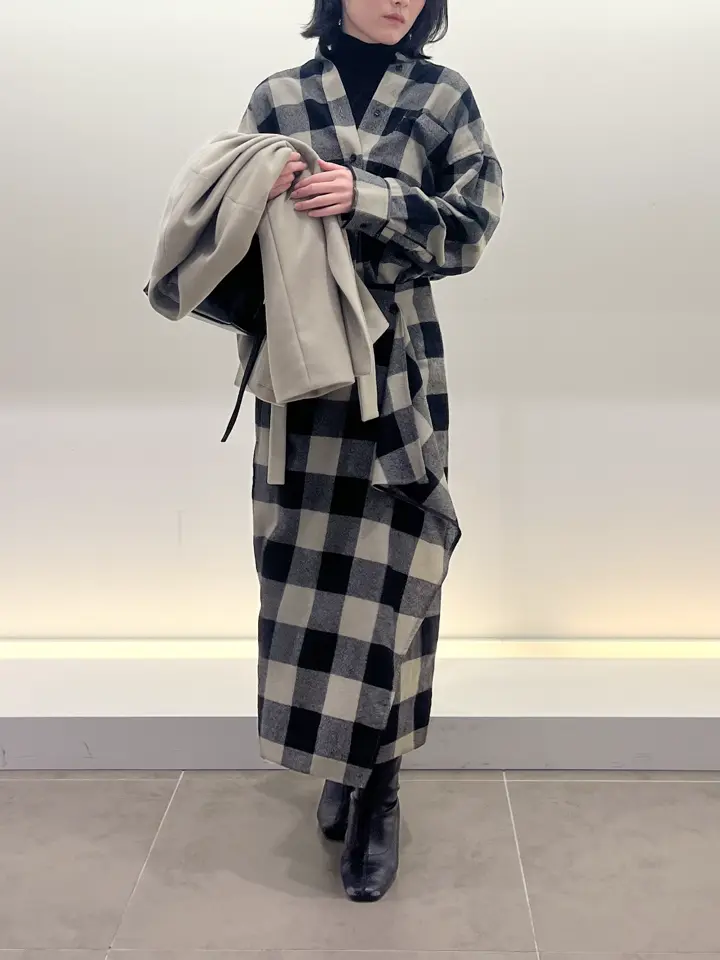 BEIGE， 伊藤 コーディネート画像