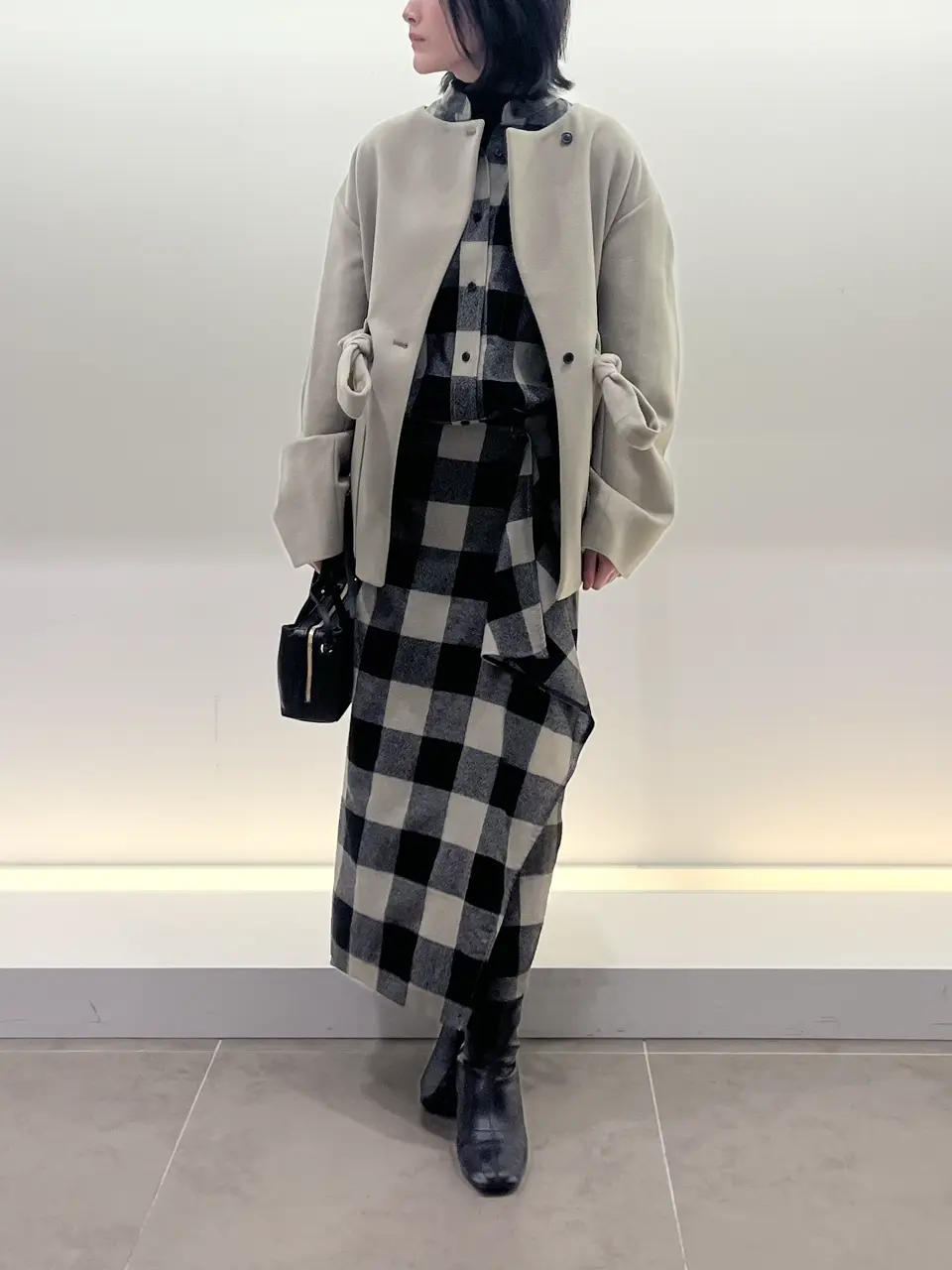 BEIGE， 伊藤 コーディネート画像