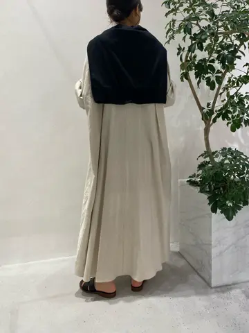 BEIGE， R.A コーディネート画像