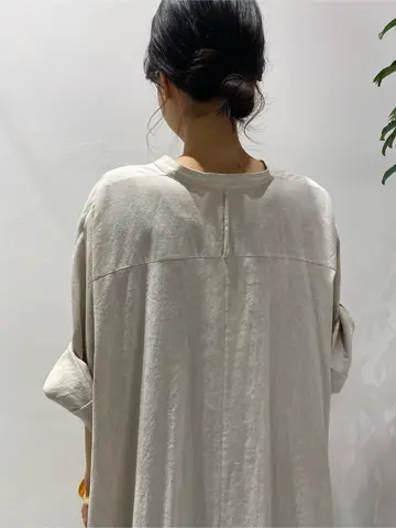 BEIGE， R.A コーディネート画像