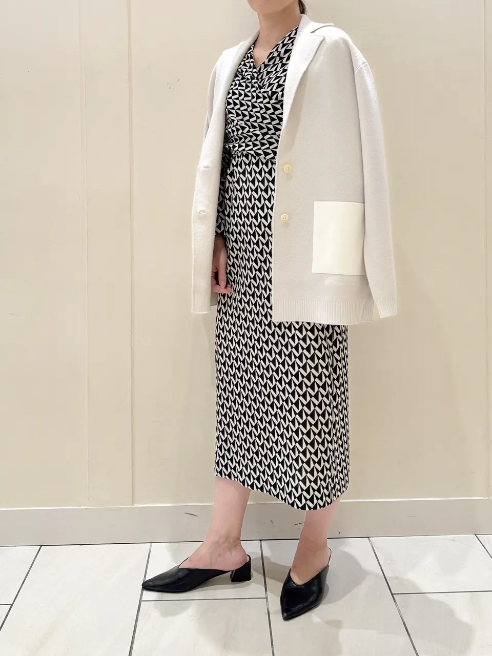 BEIGE， スタッフ コーディネート画像