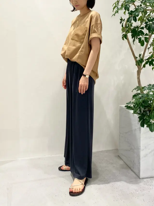 BEIGE， R.A コーディネート画像