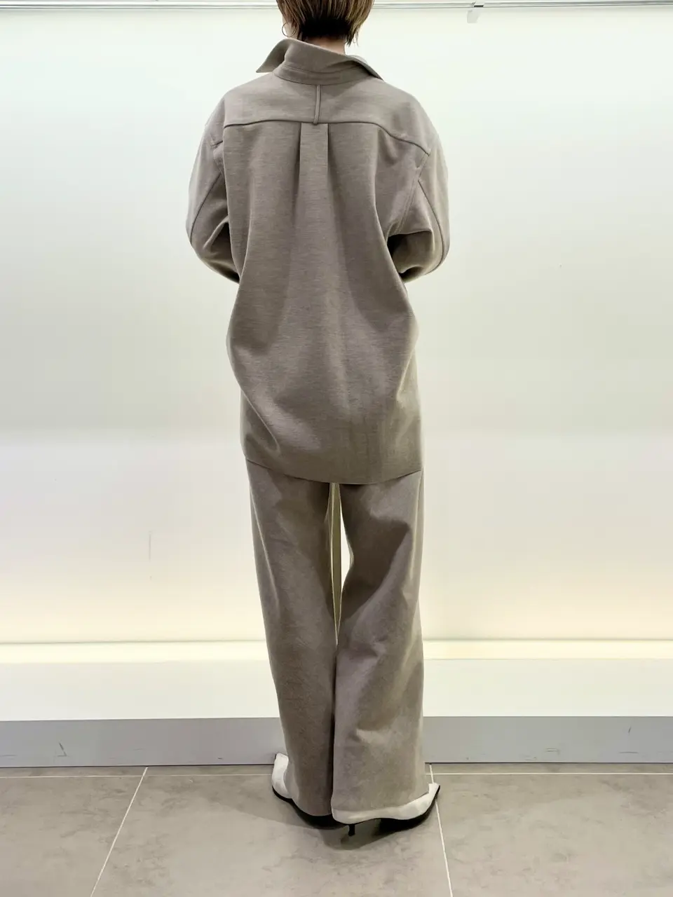 BEIGE， 柴田 コーディネート画像