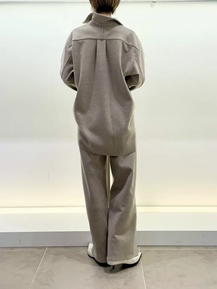 BEIGE， 柴田 コーディネート画像