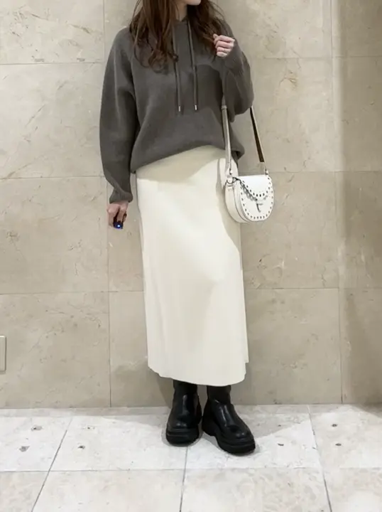 BEIGE， スタッフ コーディネート画像