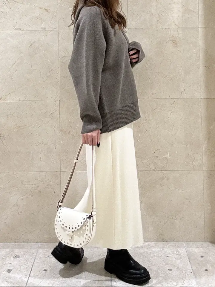 BEIGE， スタッフ コーディネート画像