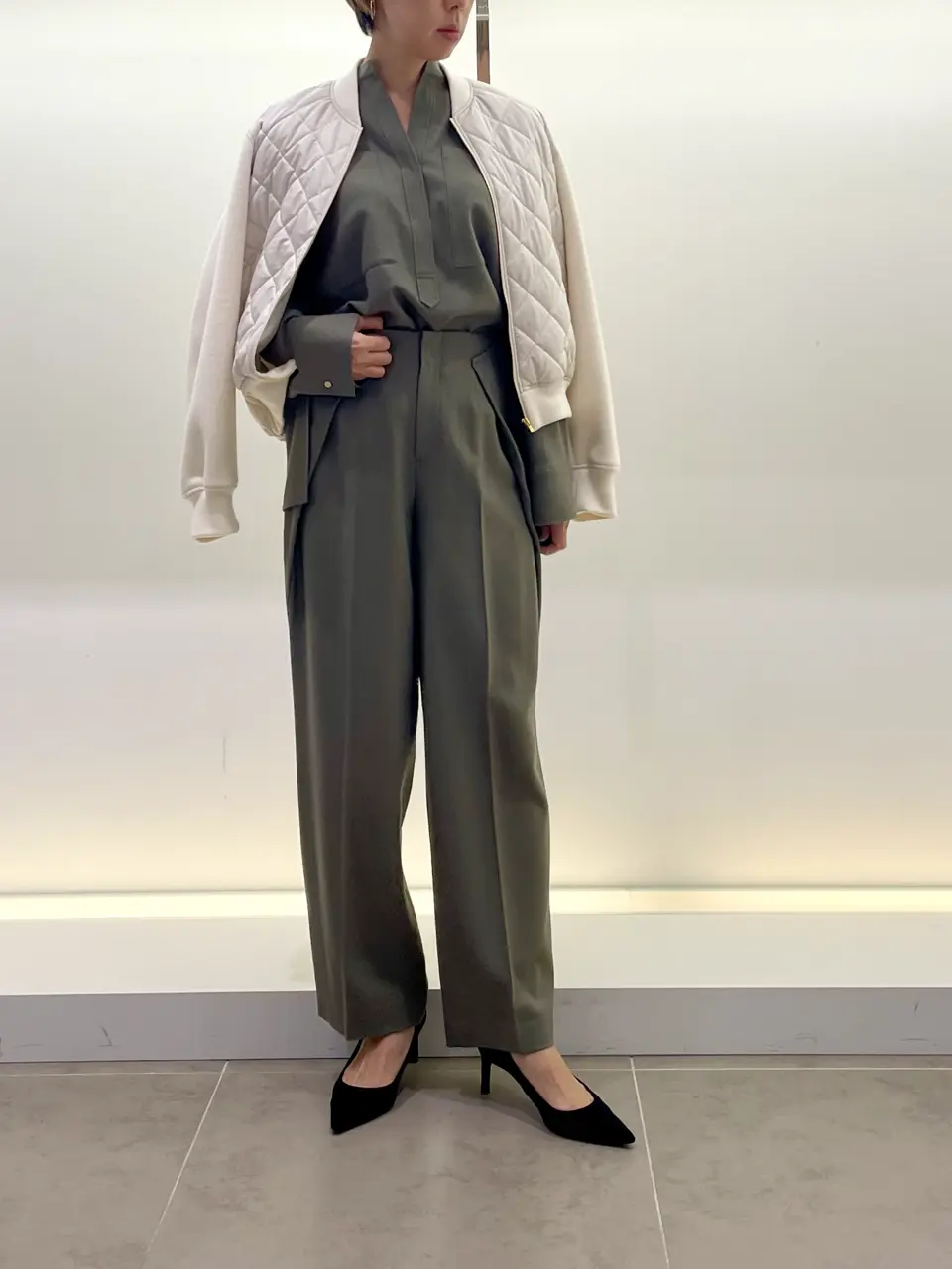 BEIGE， 柴田 コーディネート画像