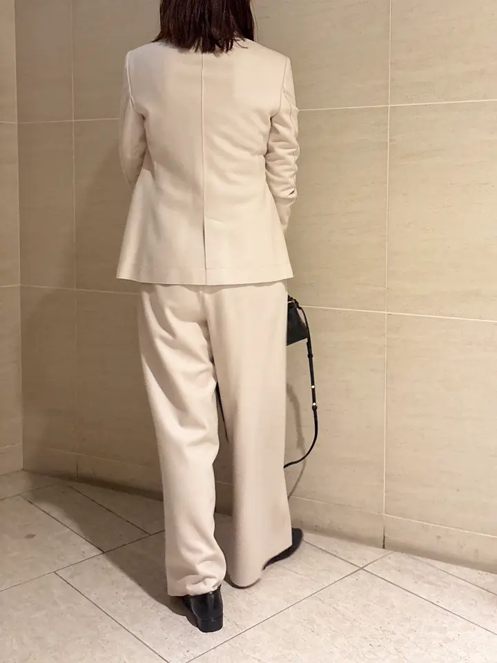 BEIGE， 須藤 コーディネート画像