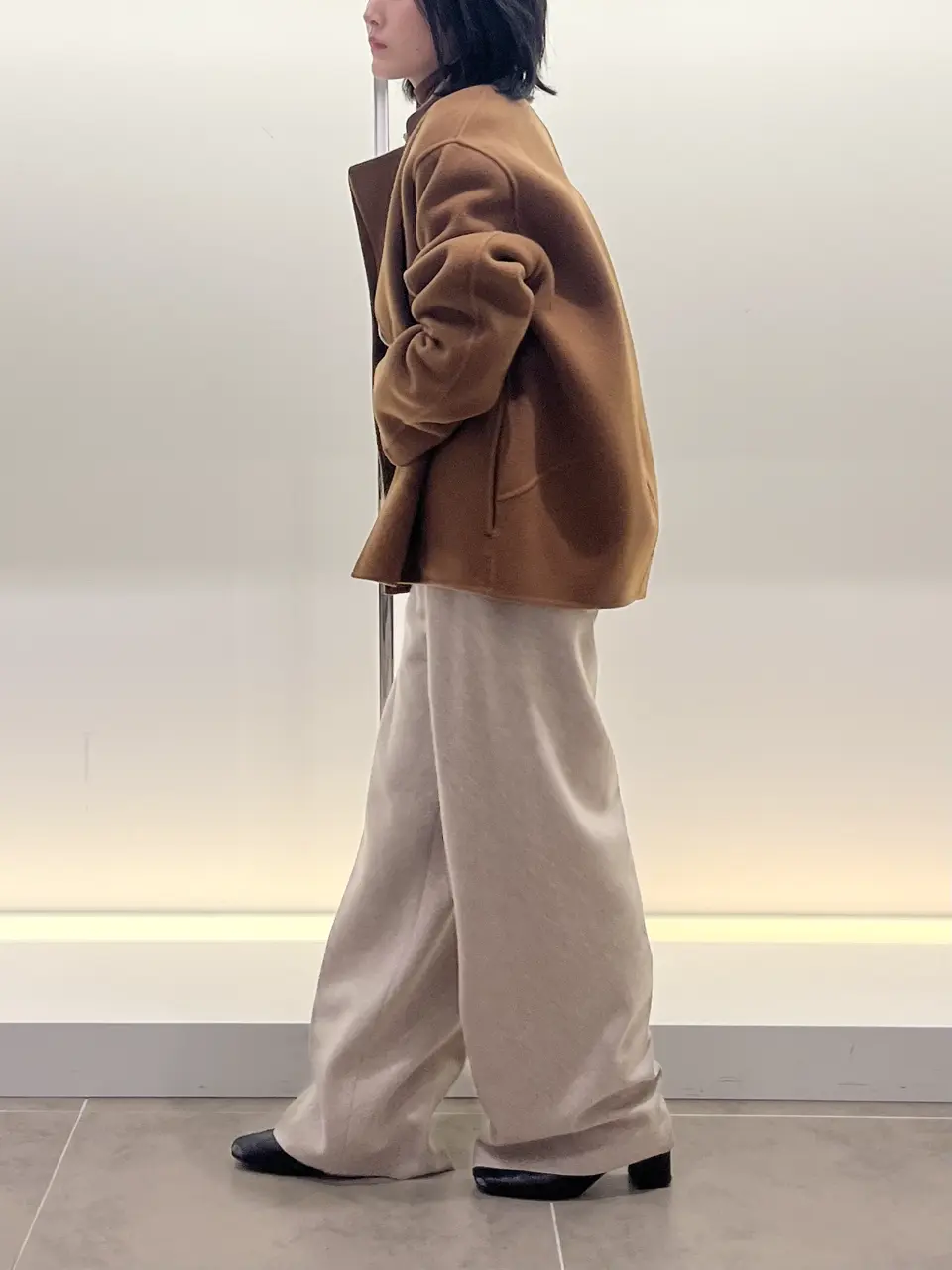 BEIGE， 伊藤 コーディネート画像