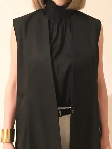 BEIGE， 柴田 コーディネート画像