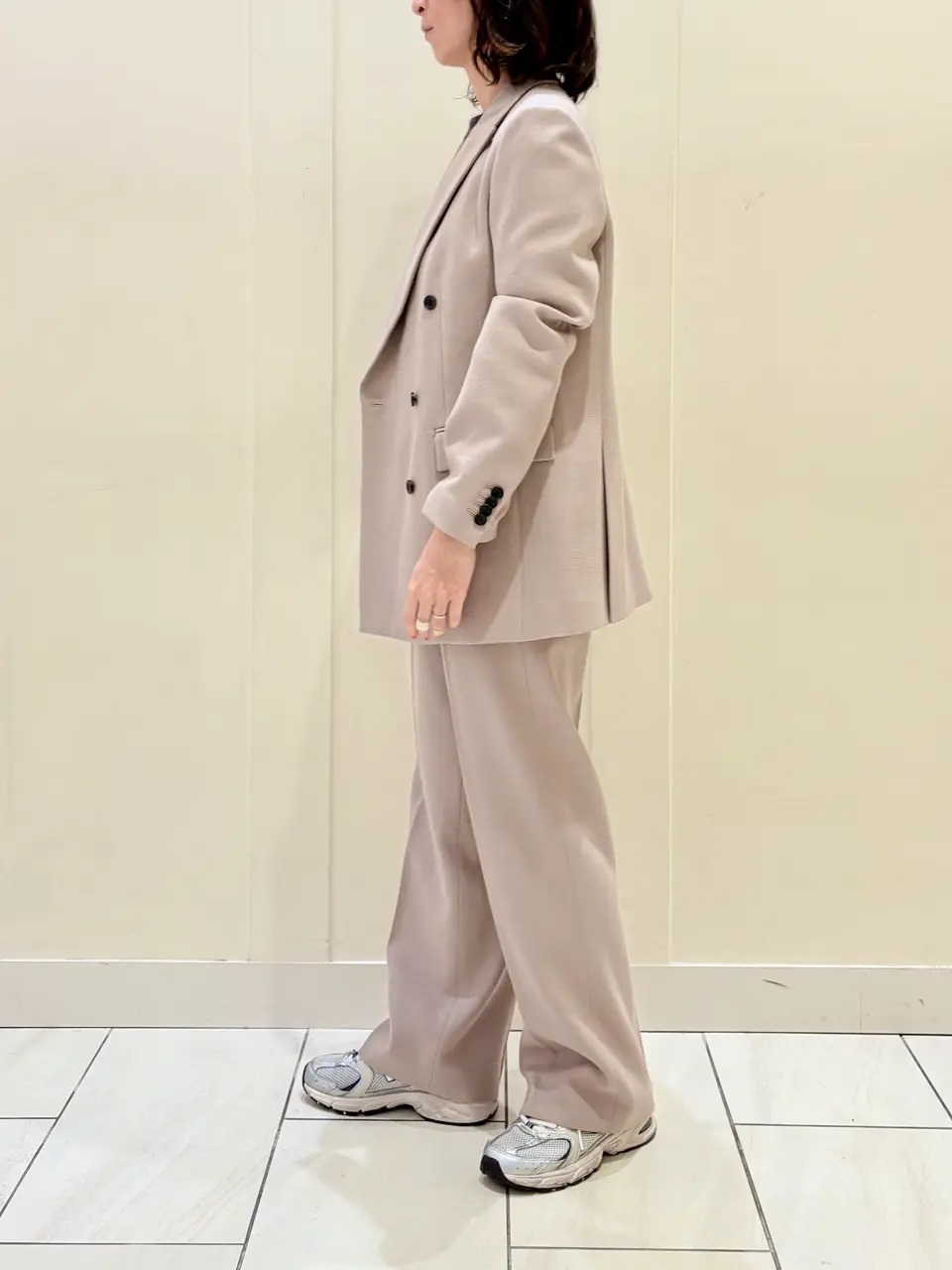 BEIGE， スタッフ コーディネート画像