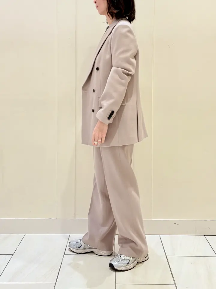 BEIGE， スタッフ コーディネート画像