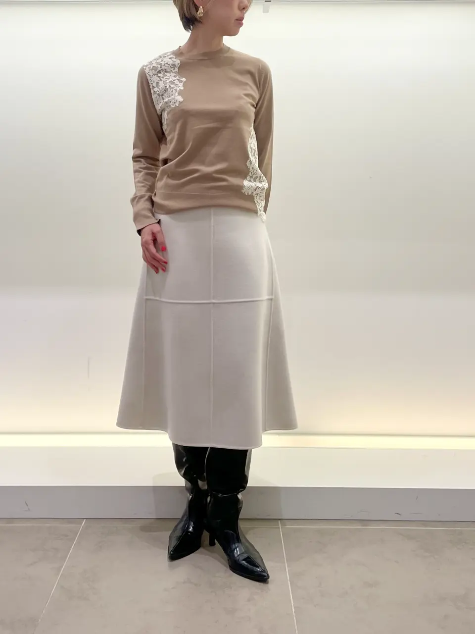 BEIGE， 柴田 コーディネート画像