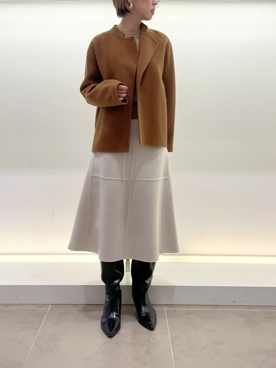 BEIGE， 柴田 コーディネート画像