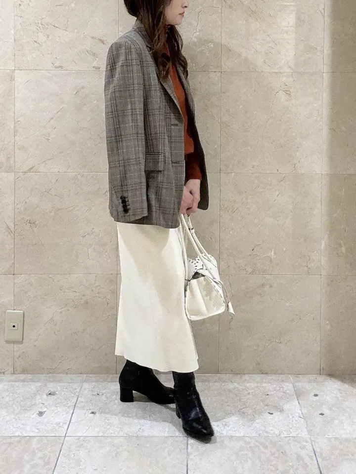 BEIGE， スタッフ コーディネート画像