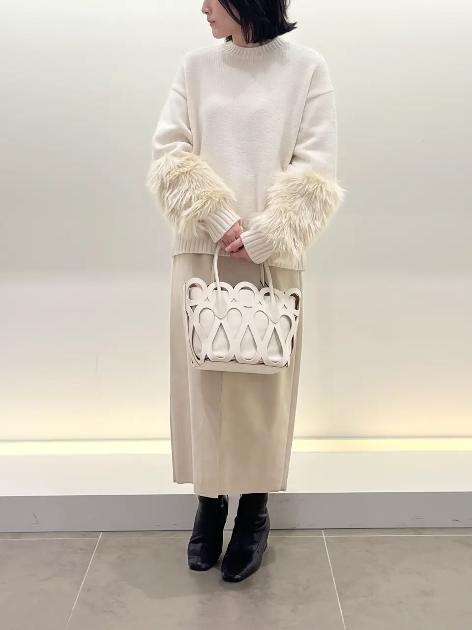 BEIGE， 伊藤 コーディネート画像