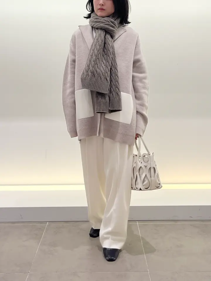 BEIGE， 伊藤 コーディネート画像