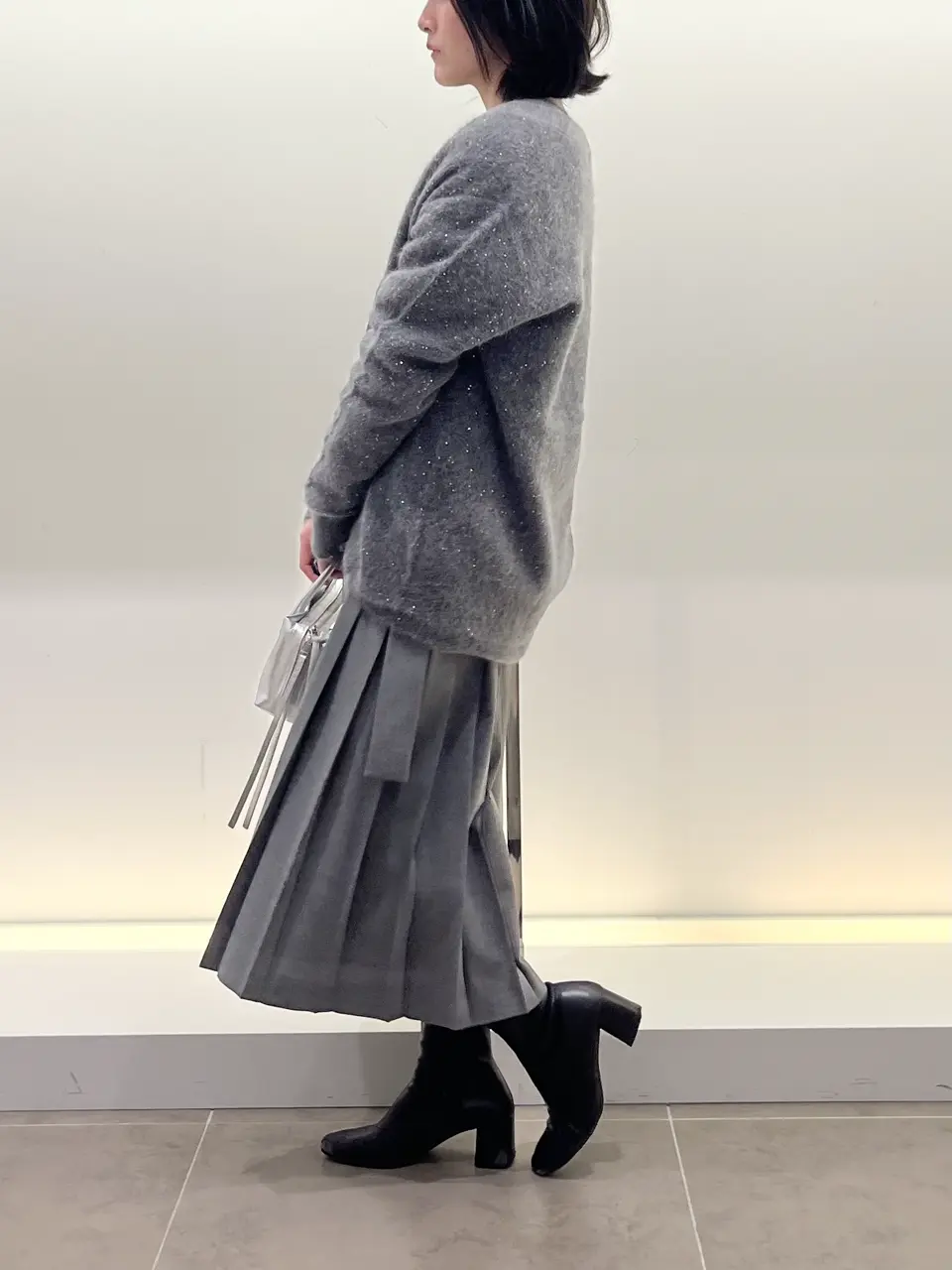 BEIGE， 伊藤 コーディネート画像