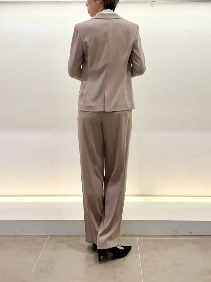 BEIGE， 柴田 コーディネート画像