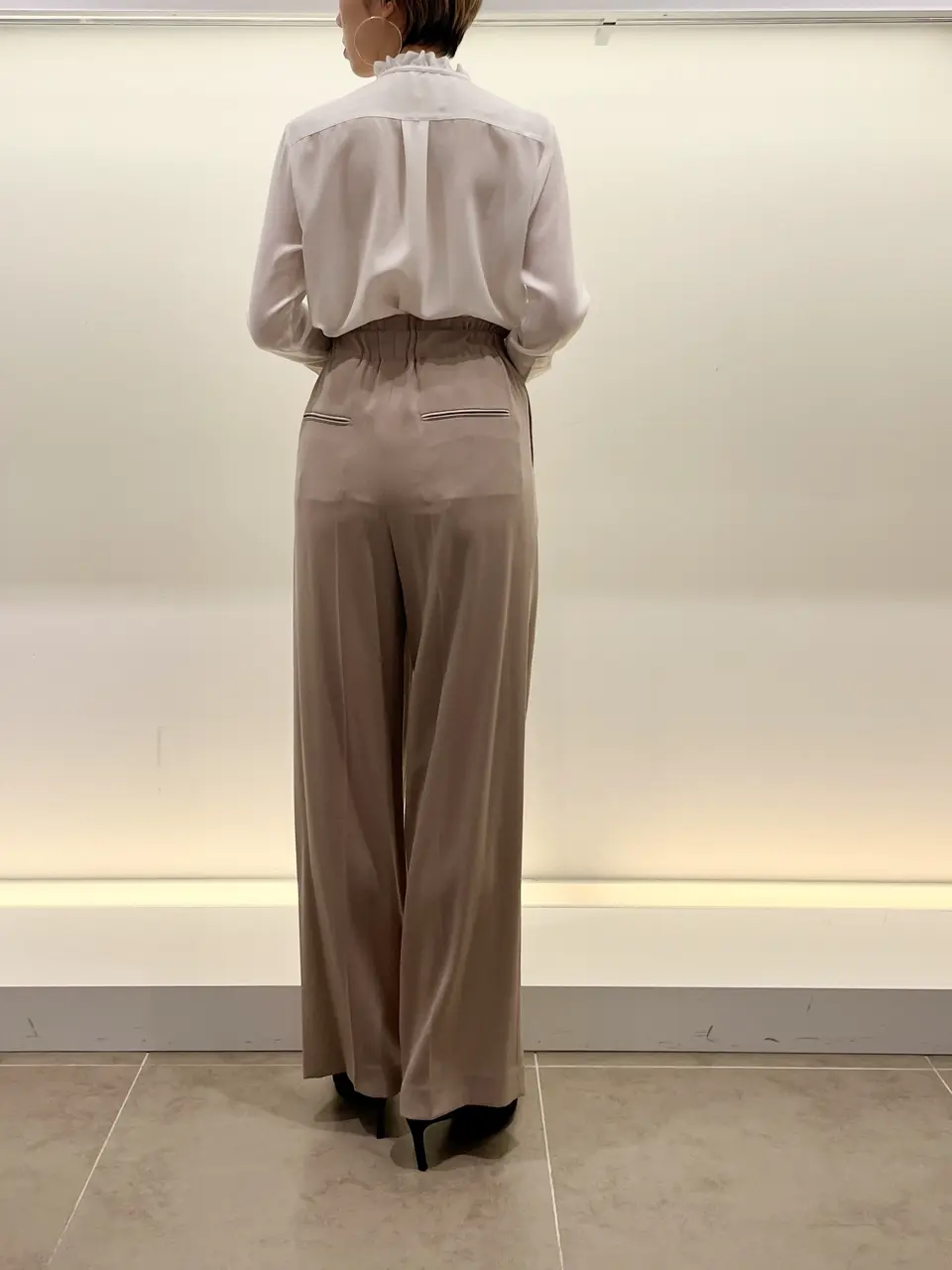 BEIGE， 柴田 コーディネート画像