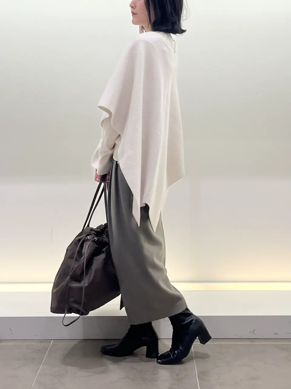 BEIGE， 伊藤 コーディネート画像