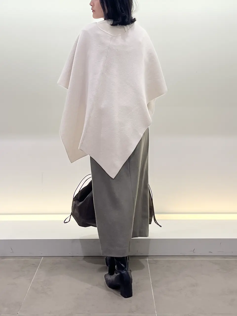 BEIGE， 伊藤 コーディネート画像