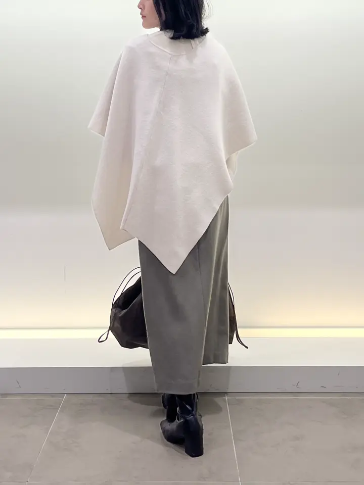 BEIGE， 伊藤 コーディネート画像