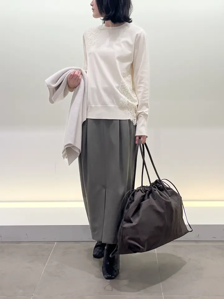 BEIGE， 伊藤 コーディネート画像