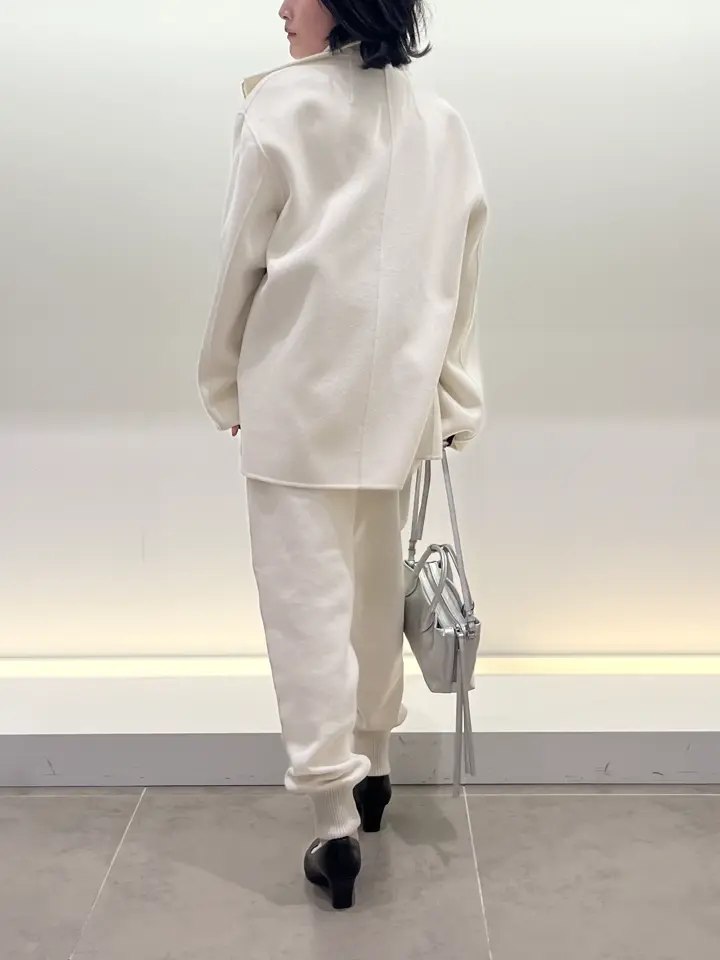 BEIGE， 伊藤 コーディネート画像