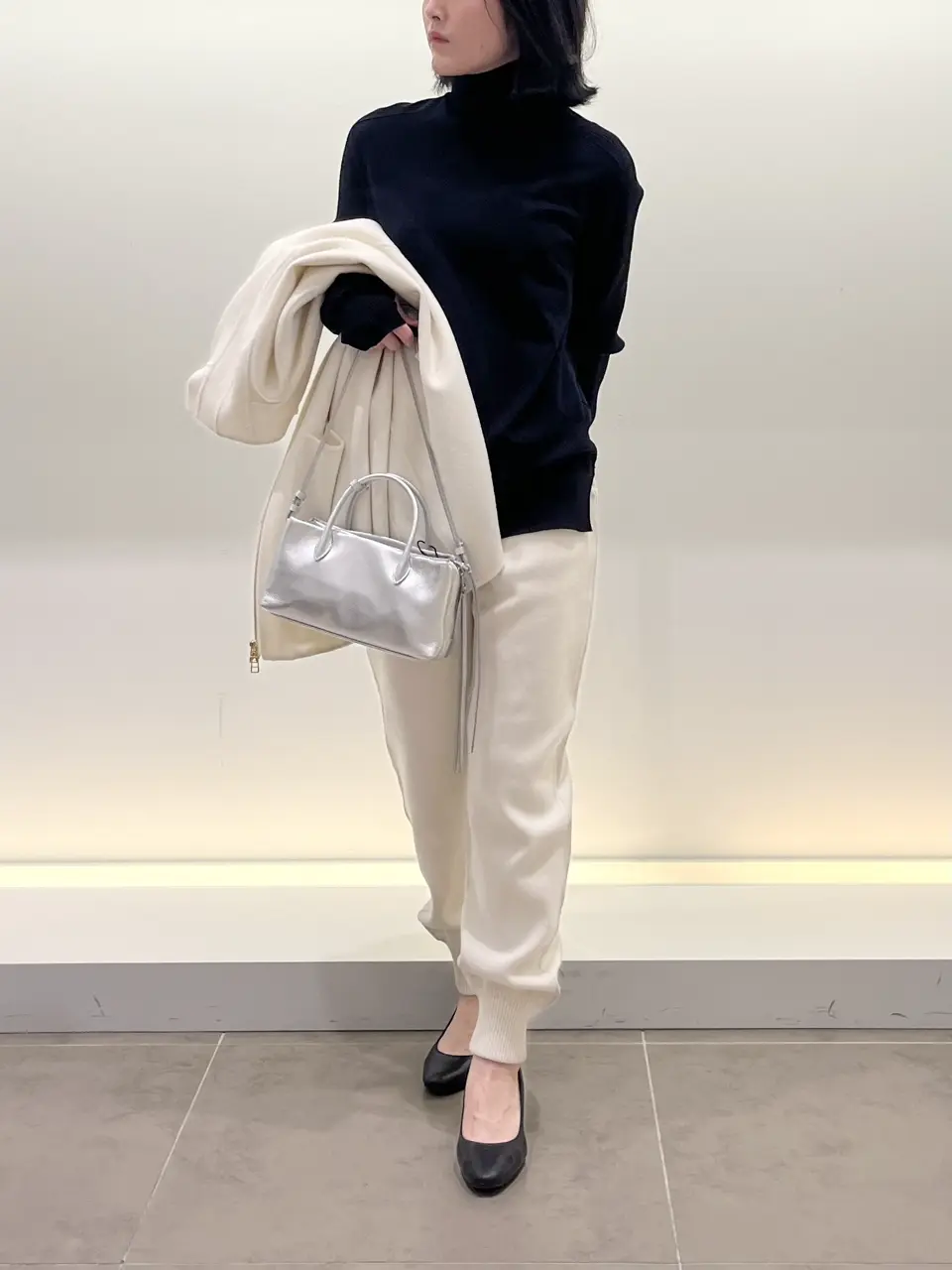 BEIGE， 伊藤 コーディネート画像