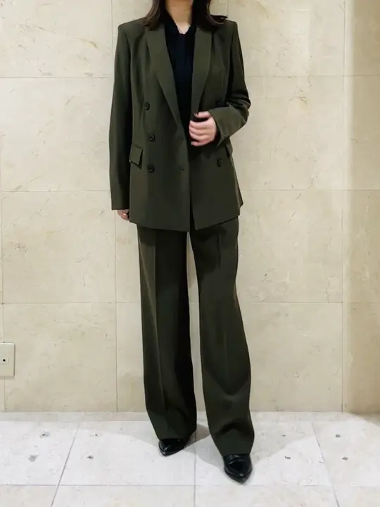 BEIGE， スタッフ コーディネート画像