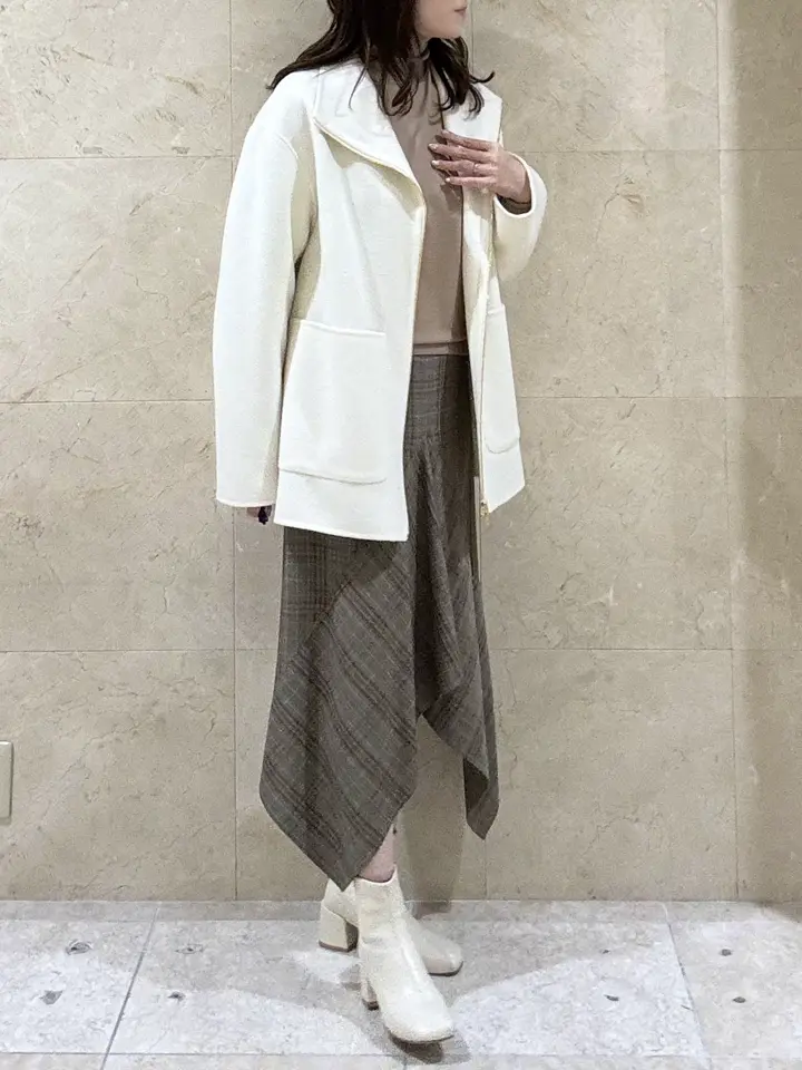 BEIGE， スタッフ コーディネート画像