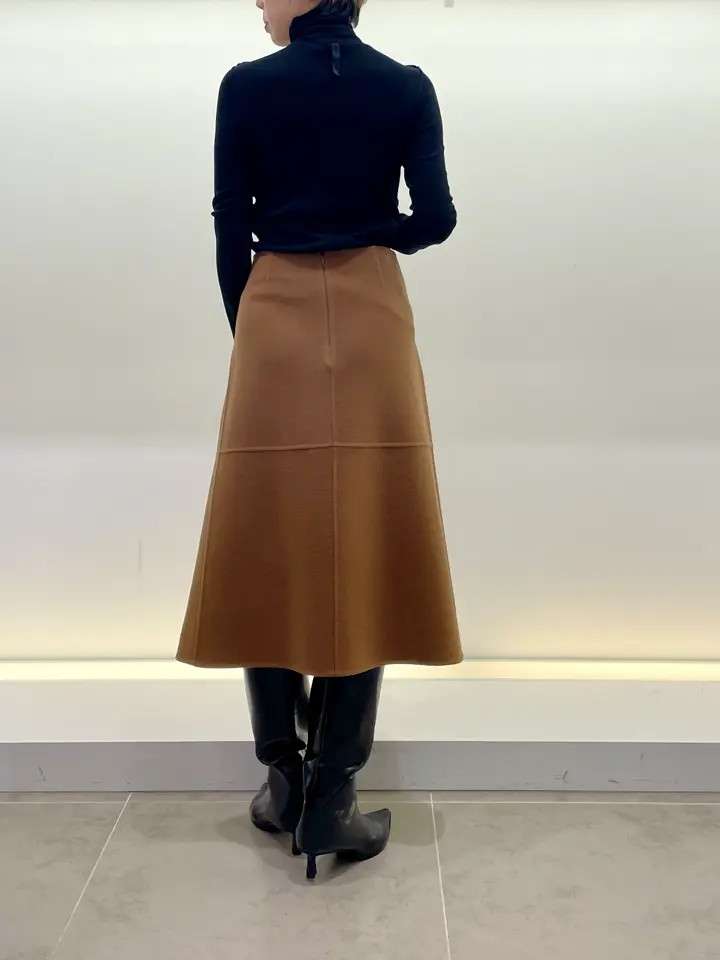 BEIGE， 柴田 コーディネート画像