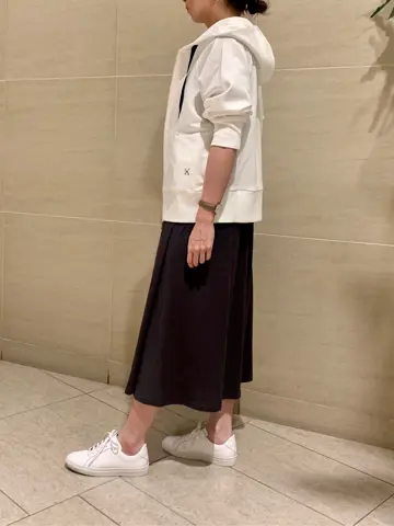 BEIGE， スタッフ コーディネート画像