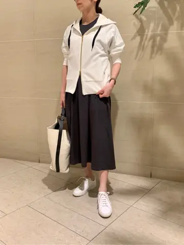 BEIGE， スタッフ コーディネート画像