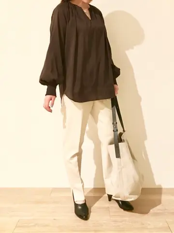 BEIGE， スタッフ コーディネート画像