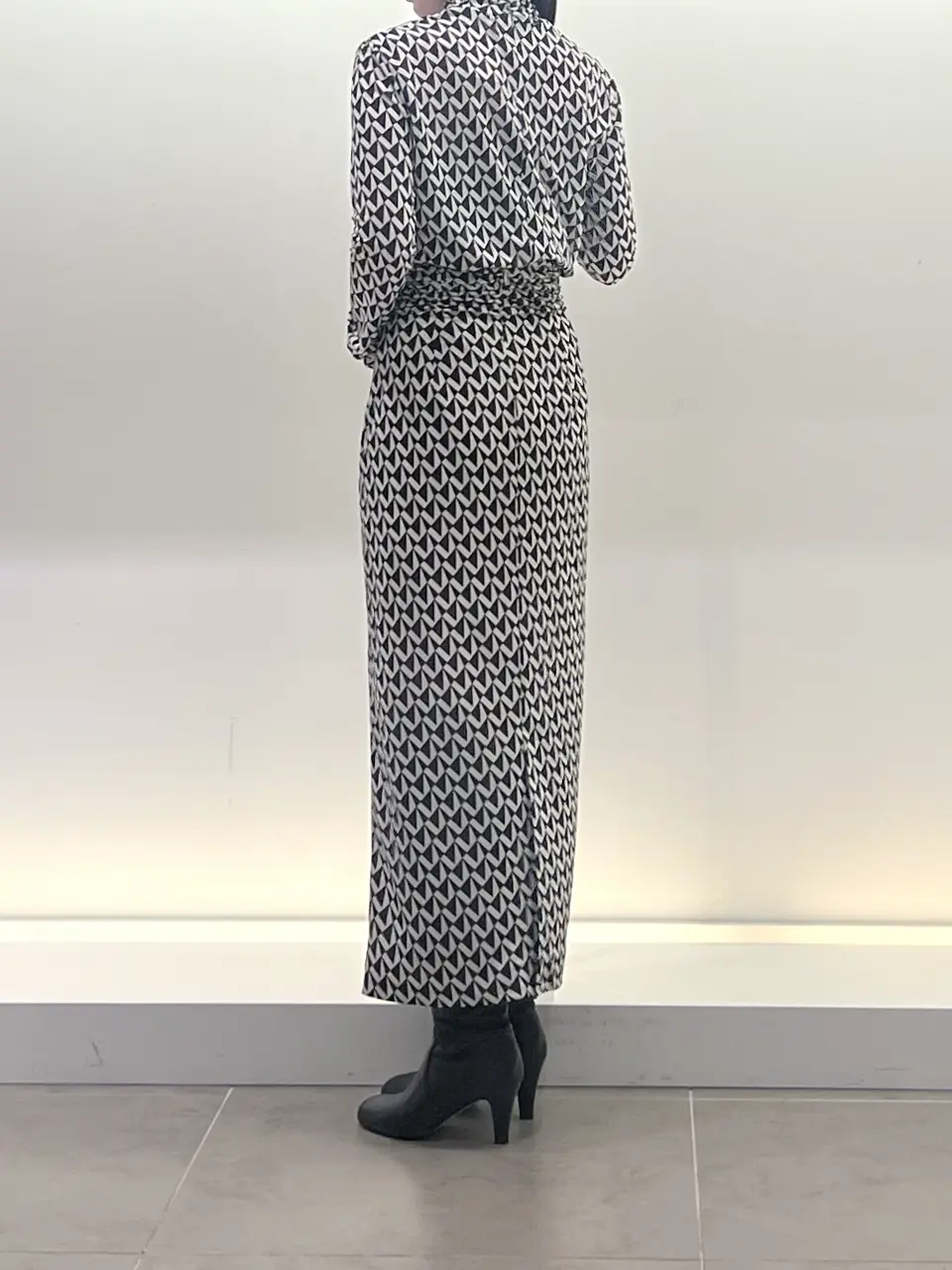 BEIGE， スタッフ コーディネート画像