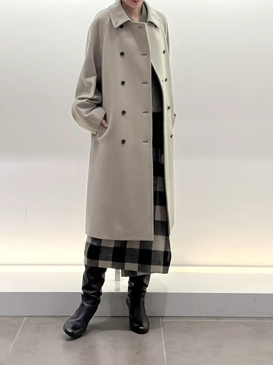 BEIGE， スタッフ コーディネート画像