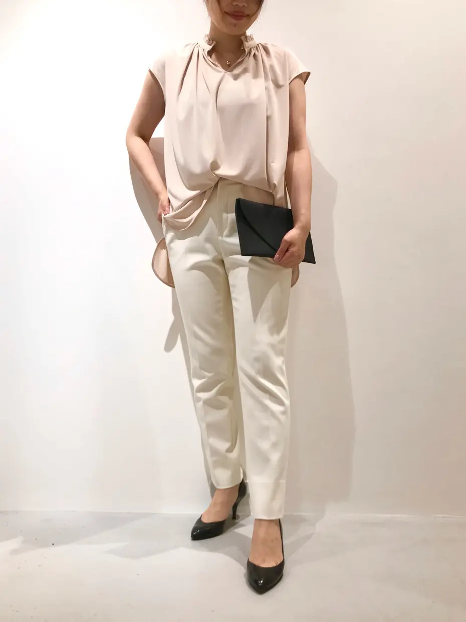  スタッフM コーディネート画像