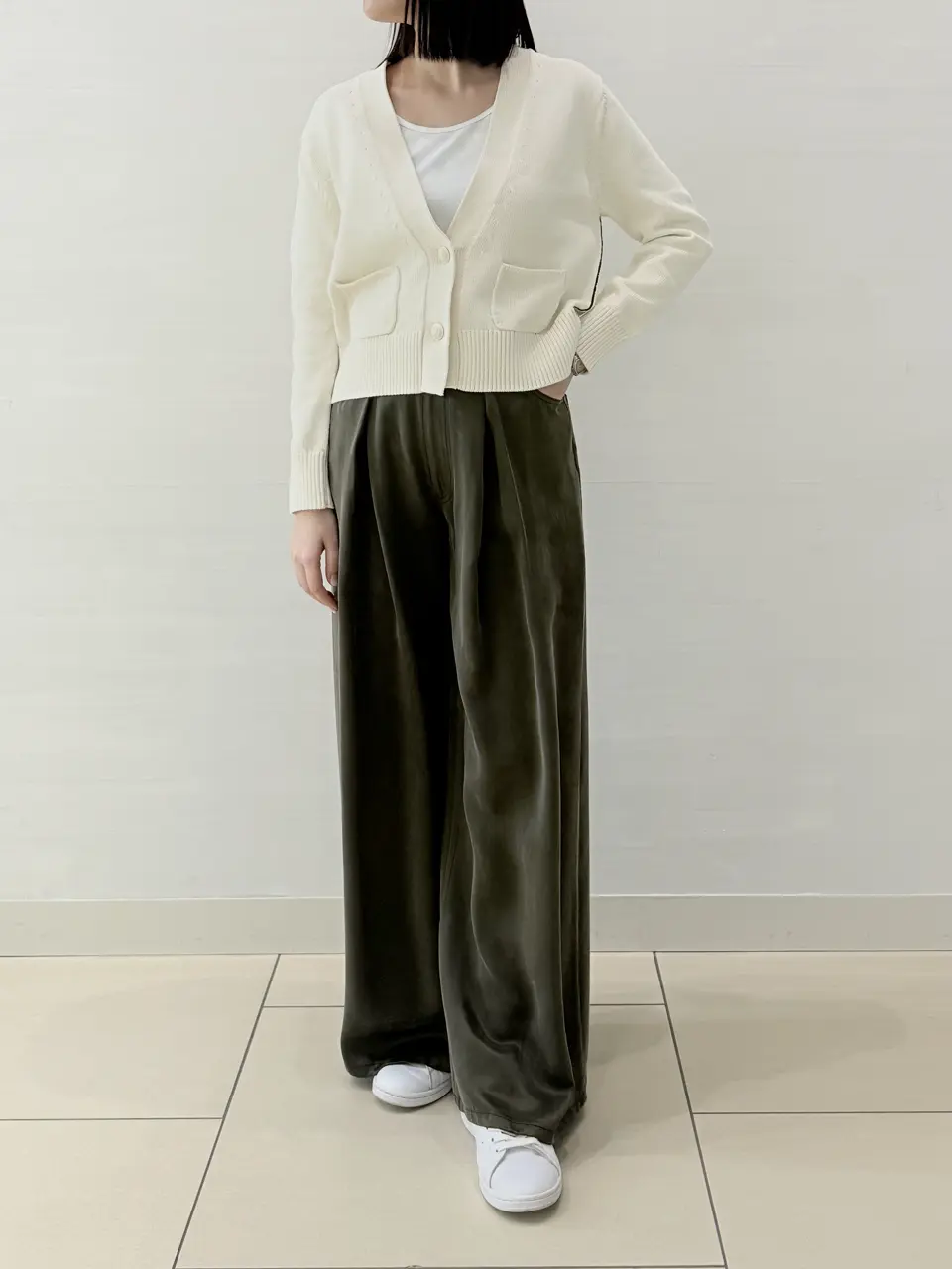 BEIGE， スタッフ コーディネート画像