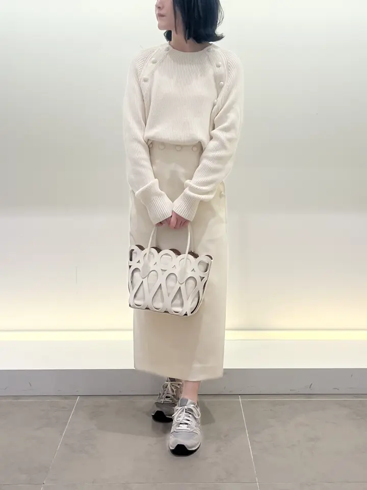 BEIGE， 伊藤 コーディネート画像