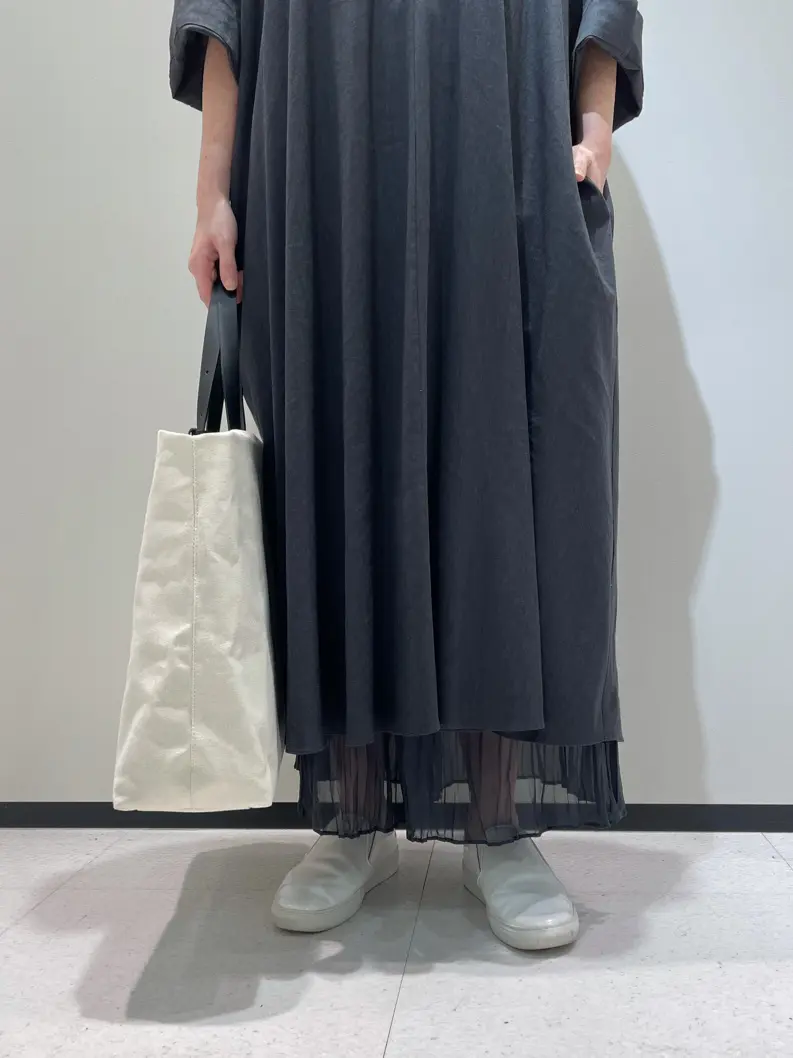 BEIGE， 藤木 コーディネート画像