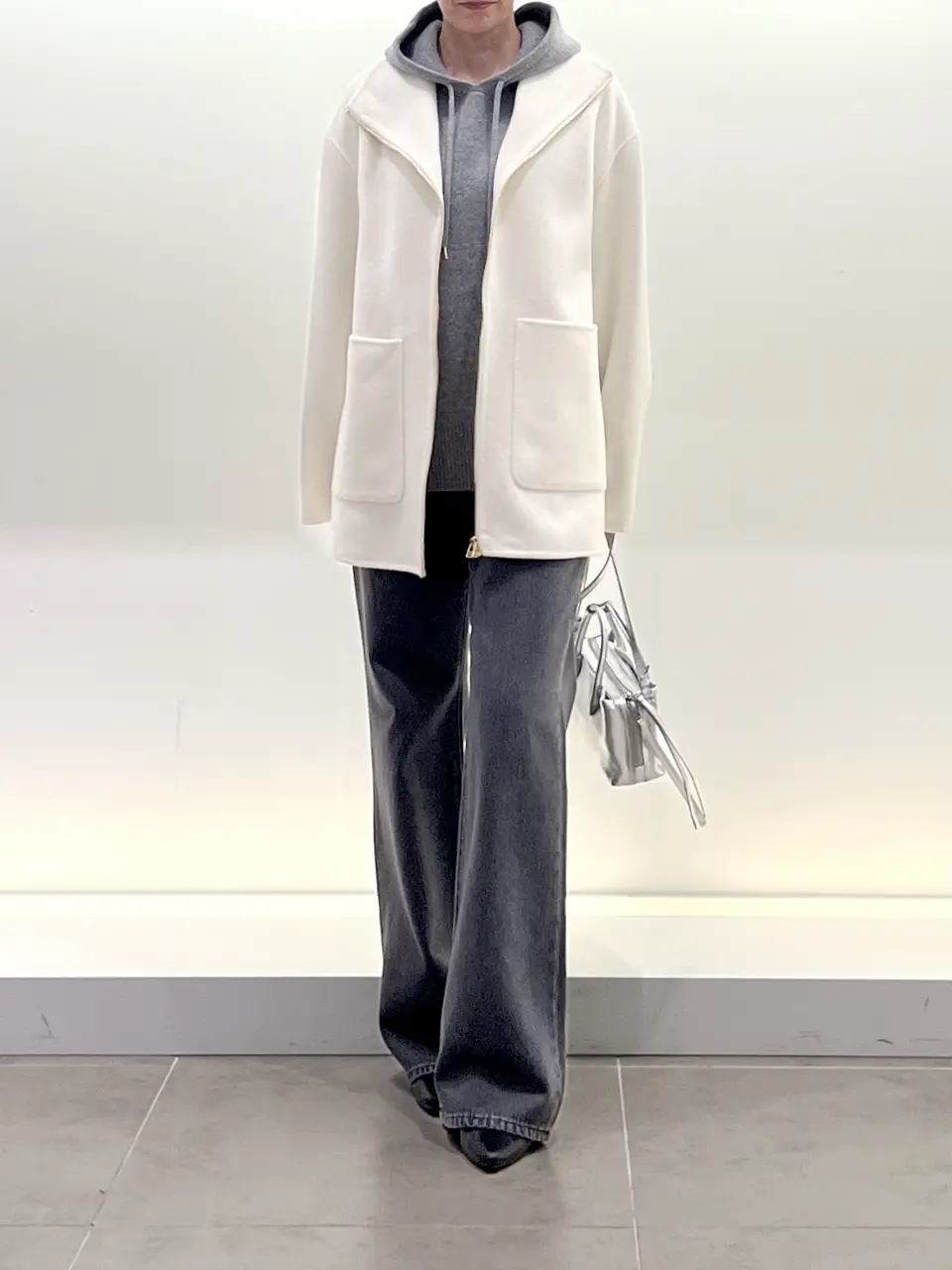 BEIGE， スタッフ コーディネート画像