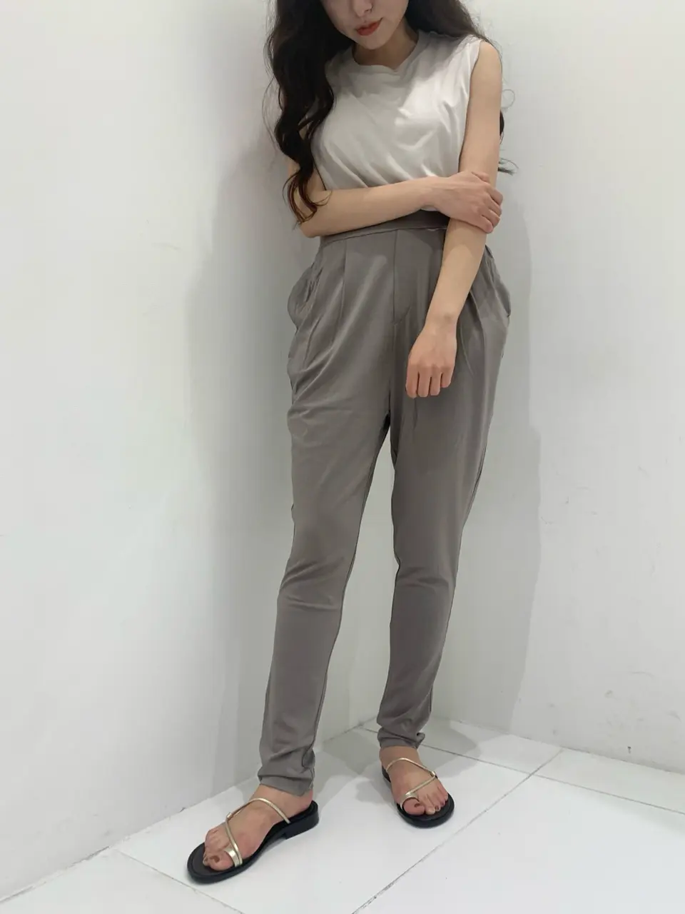 BEIGE， アライ コーディネート画像